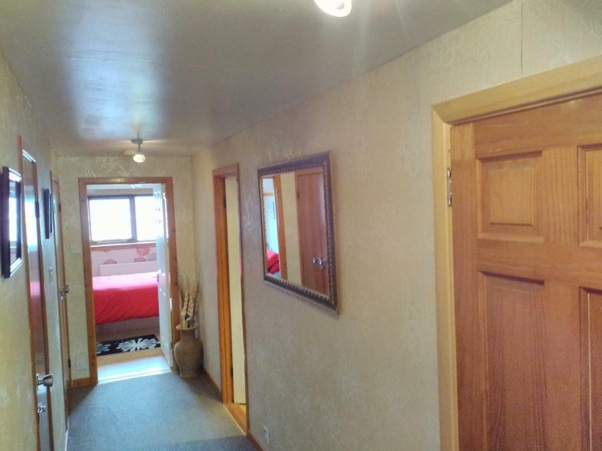 Kells Roadside Apartment Hamnavoe Exterior photo